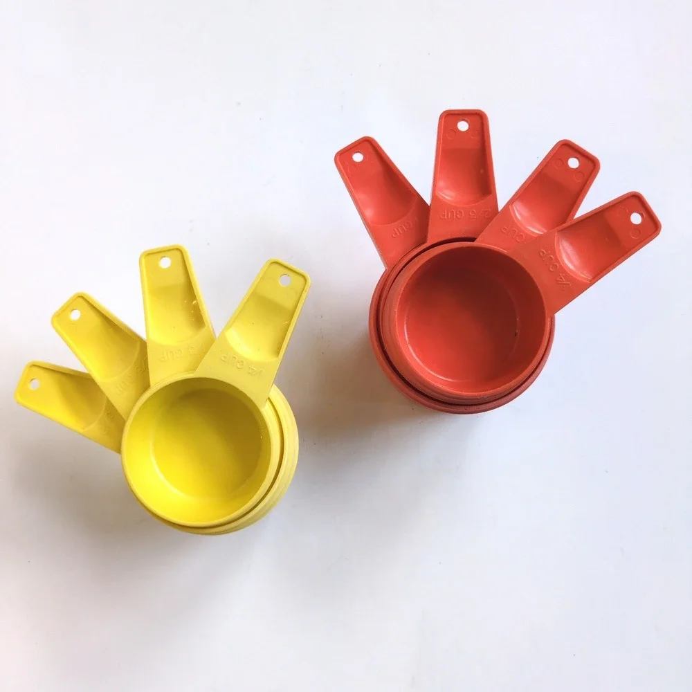 Vintage Tupperware Measuring Cups Baking Set - Yellow, Orange INCOMPLETE